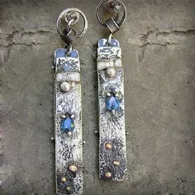 Aretes de Piedra Azul Hechos a Mano