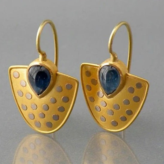 Aretes Vintage Escudo Dorado con Piedra Azul