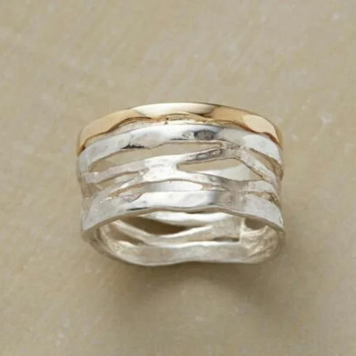 Anillo Hueco en Oro y Plata Vintage