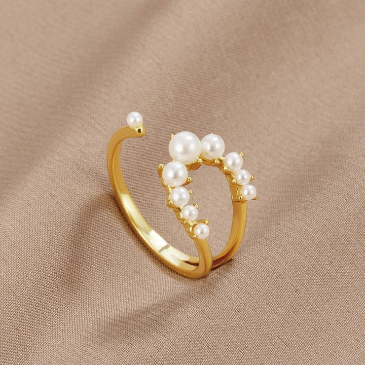 Elegante Anillo de Perlas