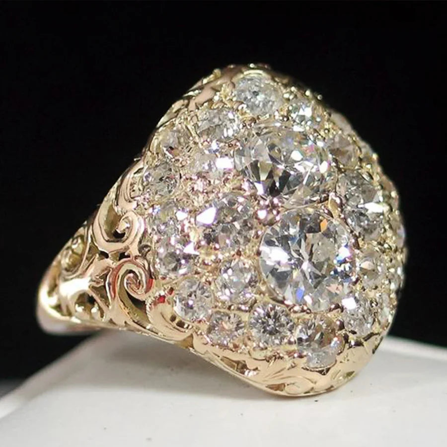 Anillo Redondo Brillante en Oro Vintage